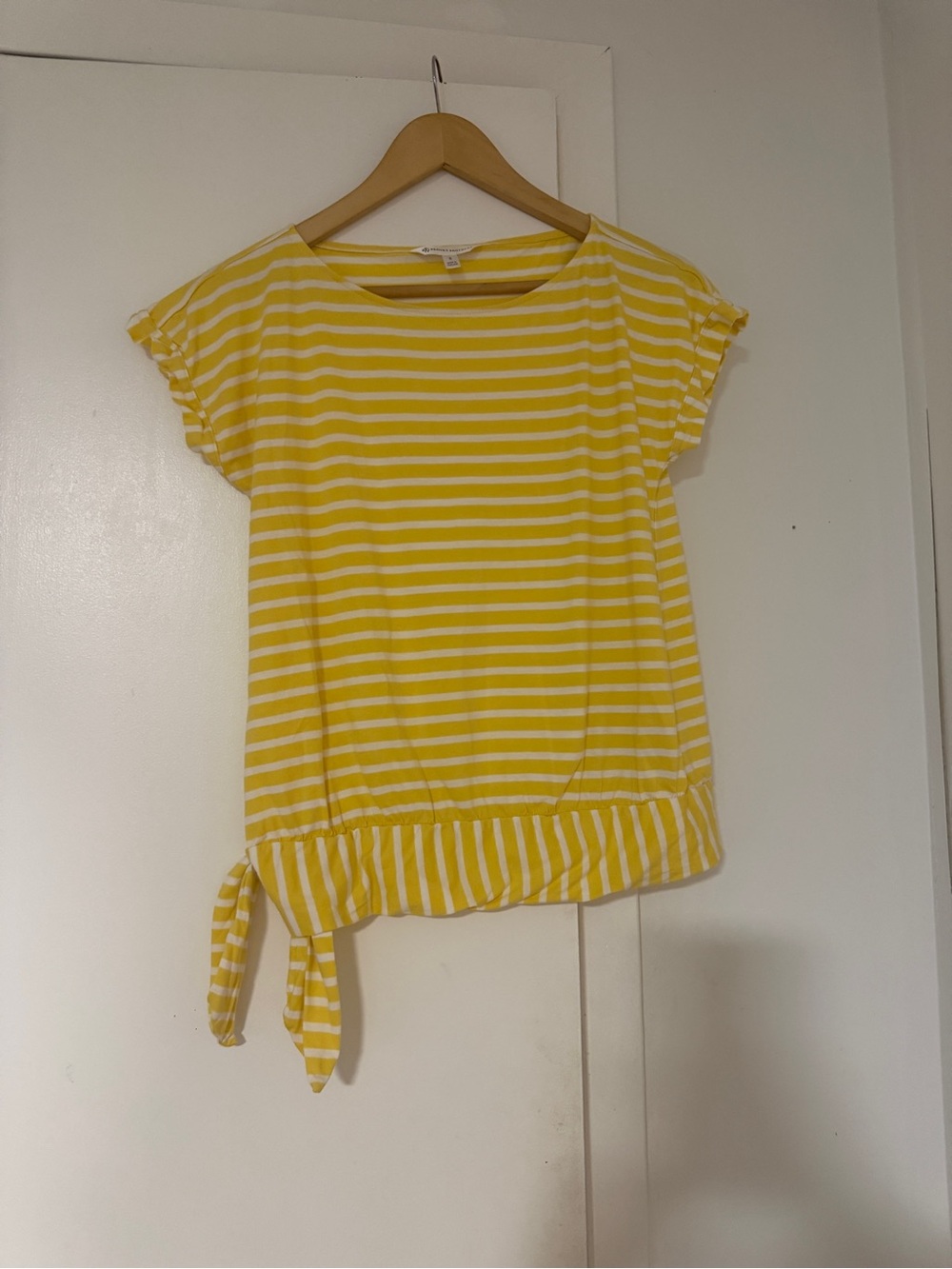 Brooks Brothers Yellow & White Striped Tie-Hem Crop Top